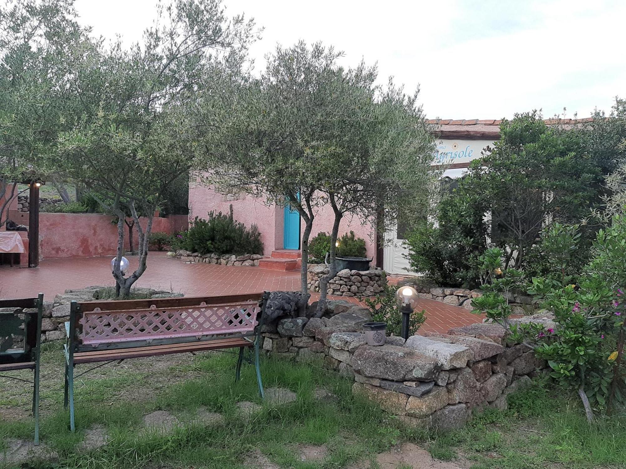 Agriturismo Agrisole Олбия Екстериор снимка